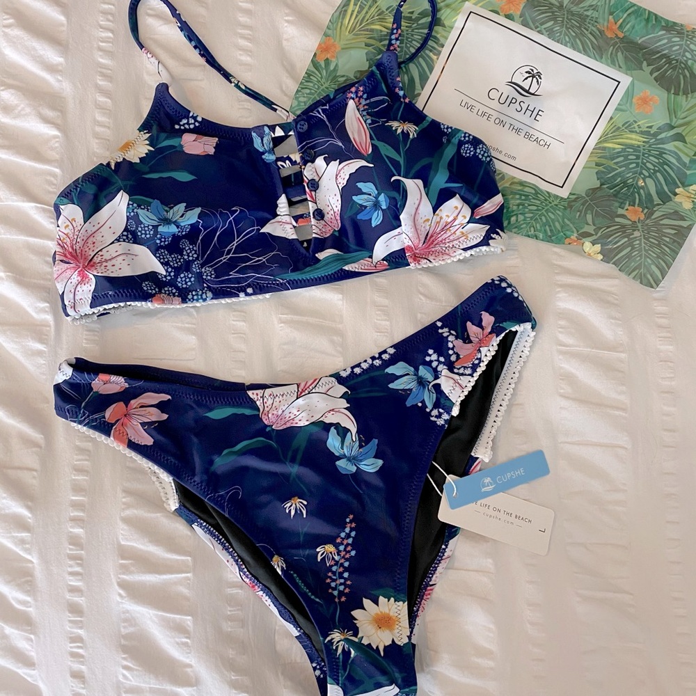 Navy floral cutout bikini
